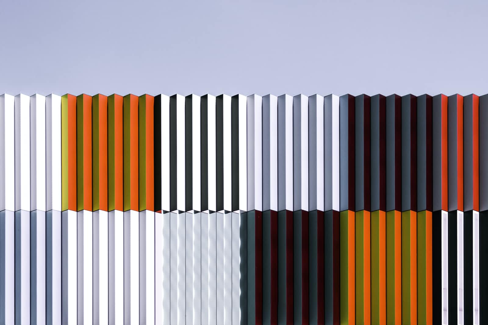 Statusbar and Navigation bar Colour