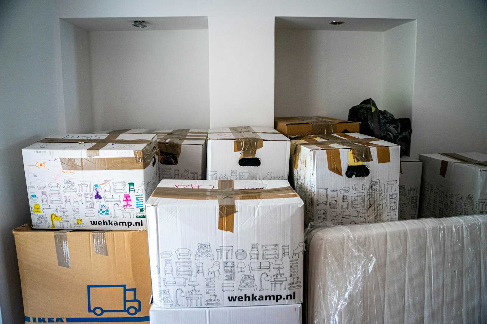 Streamline Your Business Transition with Expert Labour Recruitment and Commercial Moving Services in Auckland