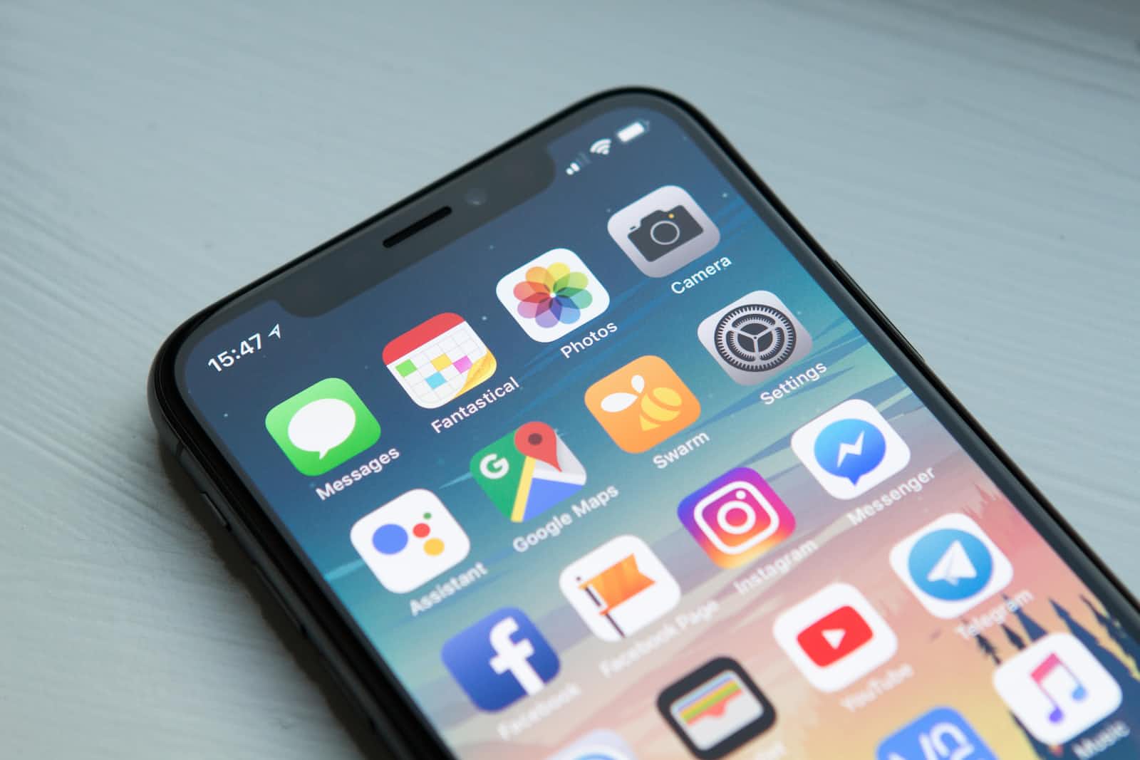 Top Apps Using AI-Powered Features