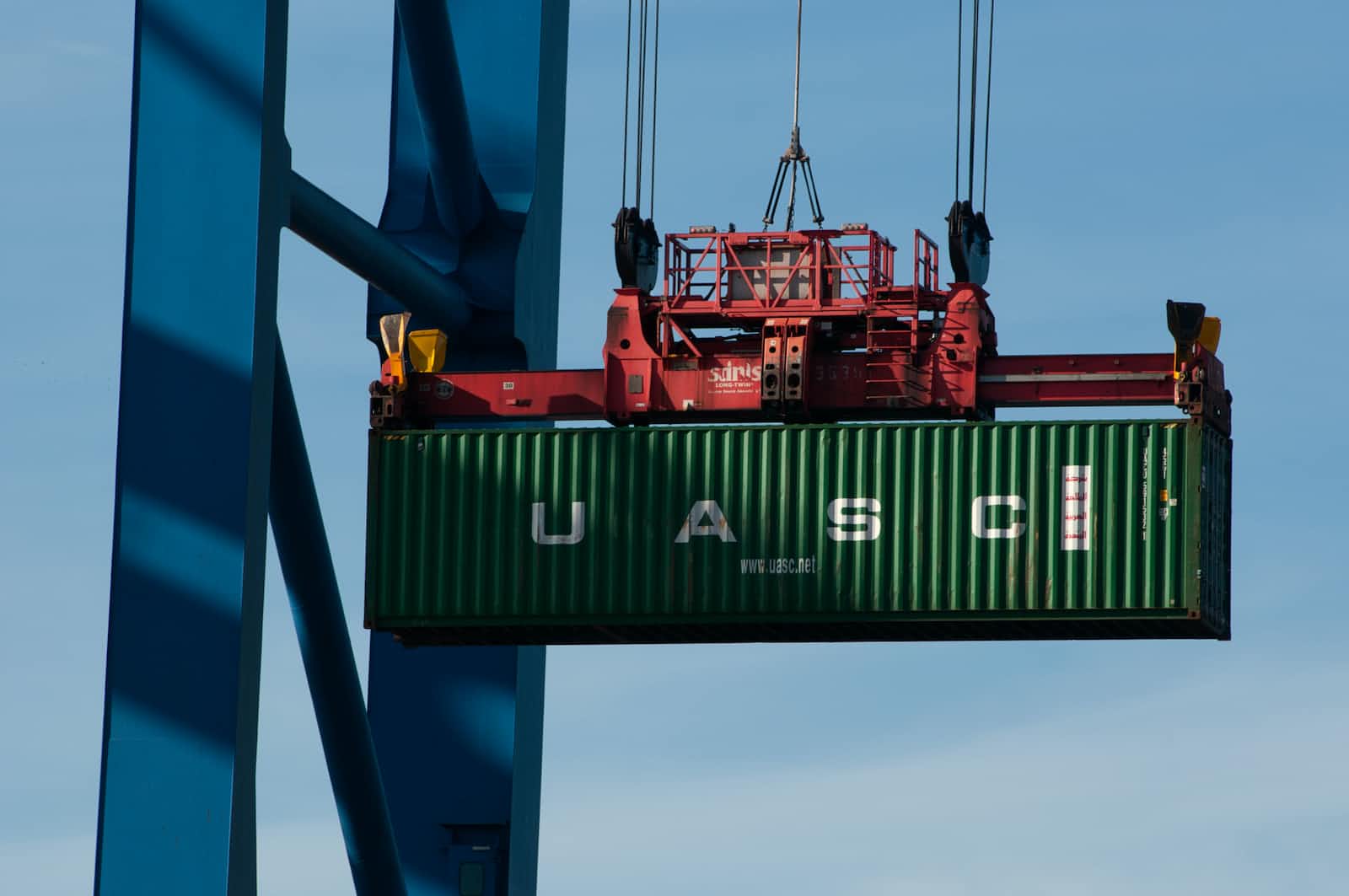 Project Development with Docker and VSCode Dev Containers