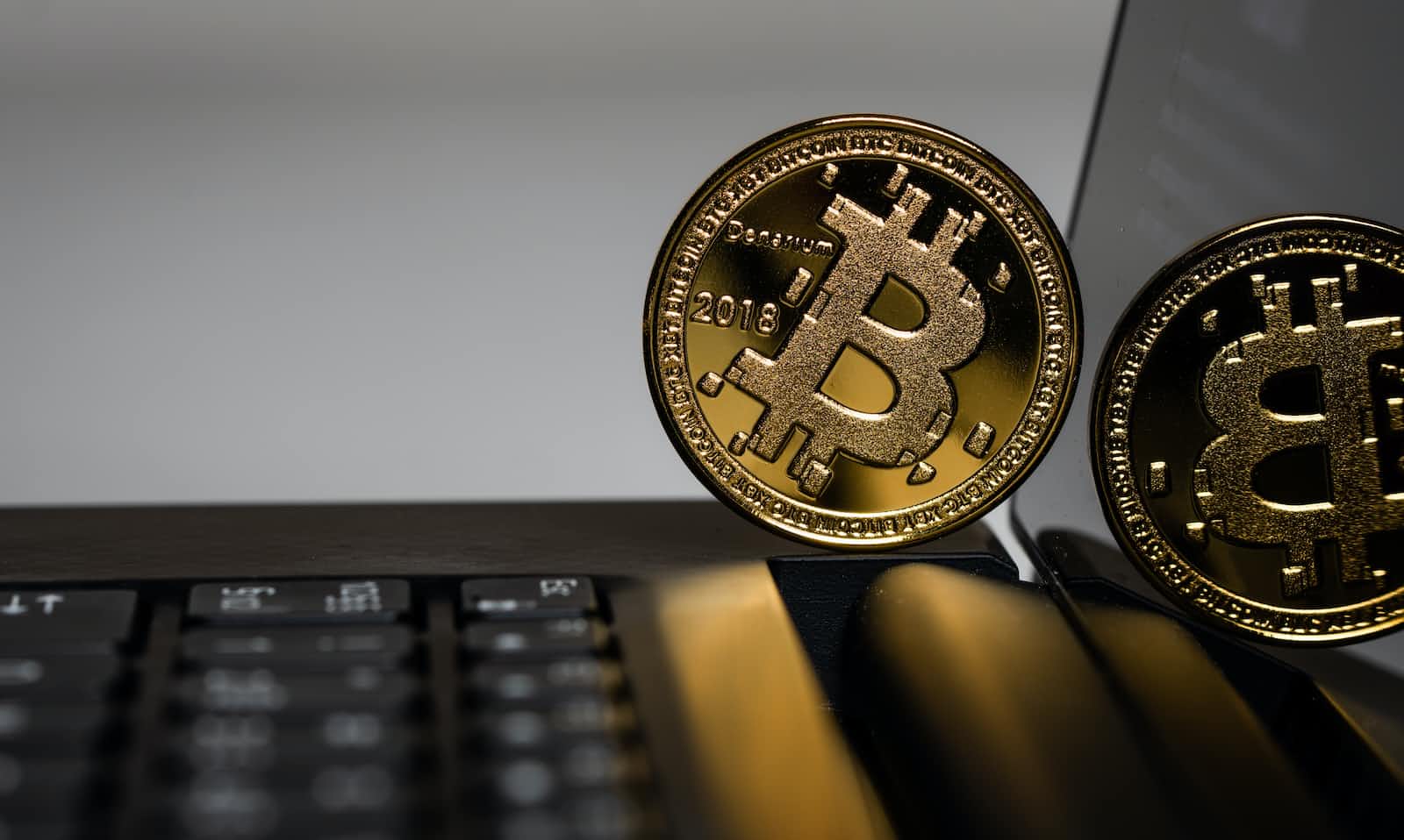 Cryptocurrency and Digital Payments: Understanding the Future of Money