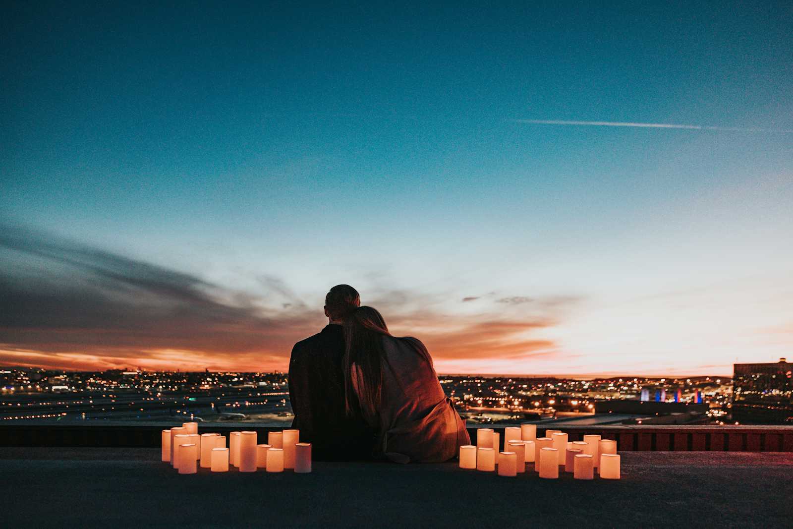 Romantic Acts to Strengthen Your Bond as a Couple