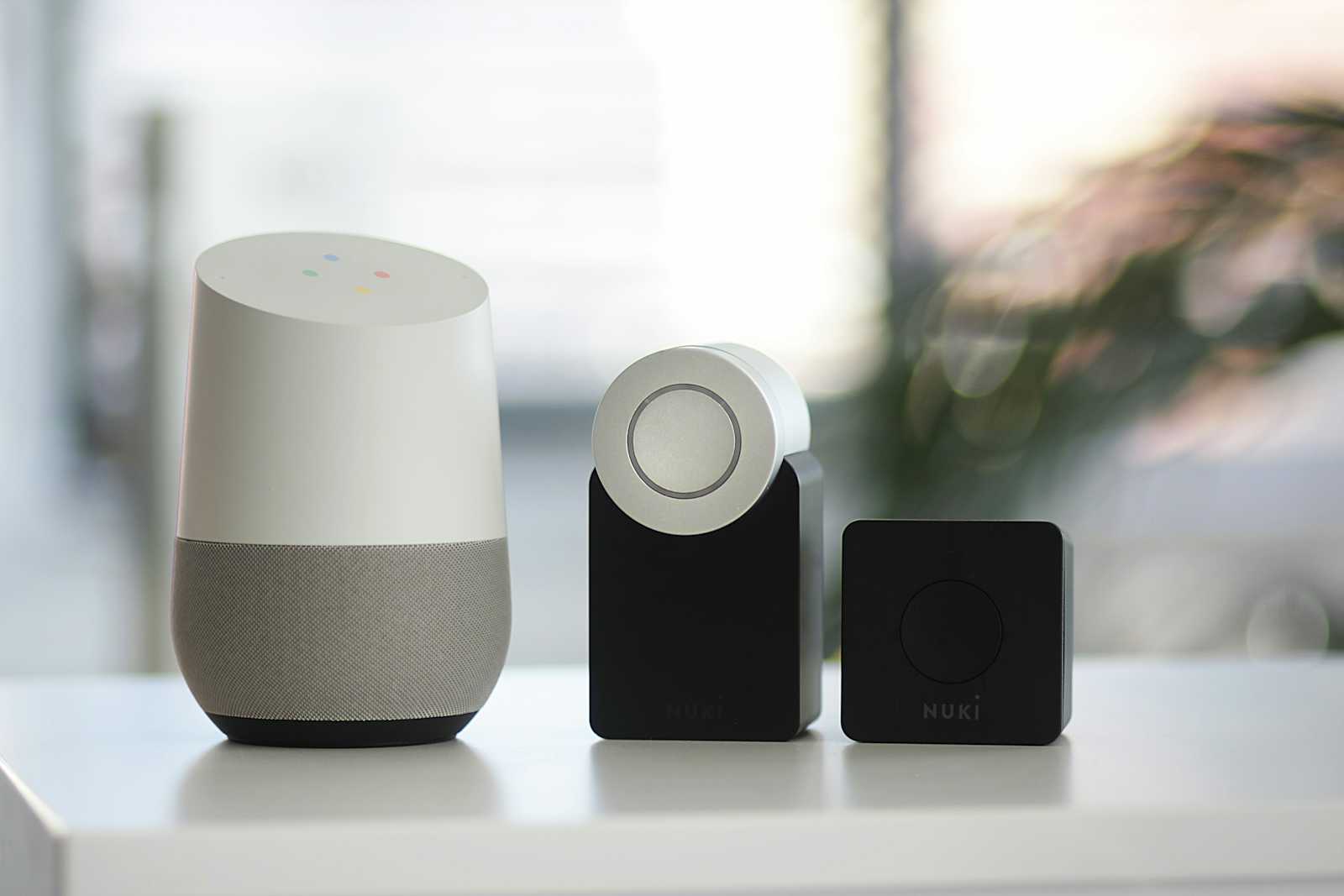 AI Alexa and AI Siri Face Bugs and Delays
