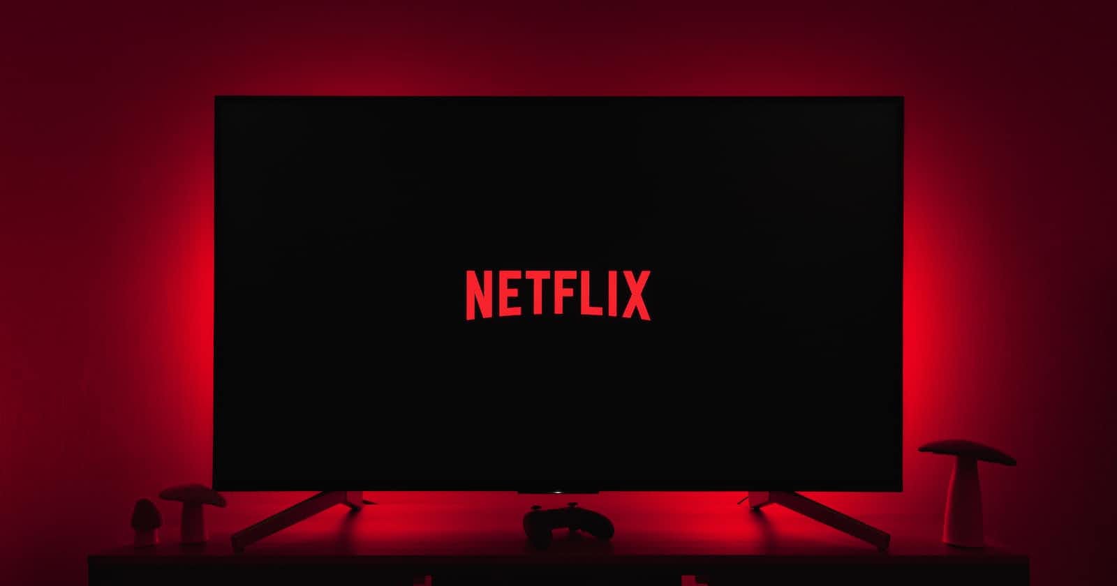 How did Netflix use technology to change the way we watch movies?