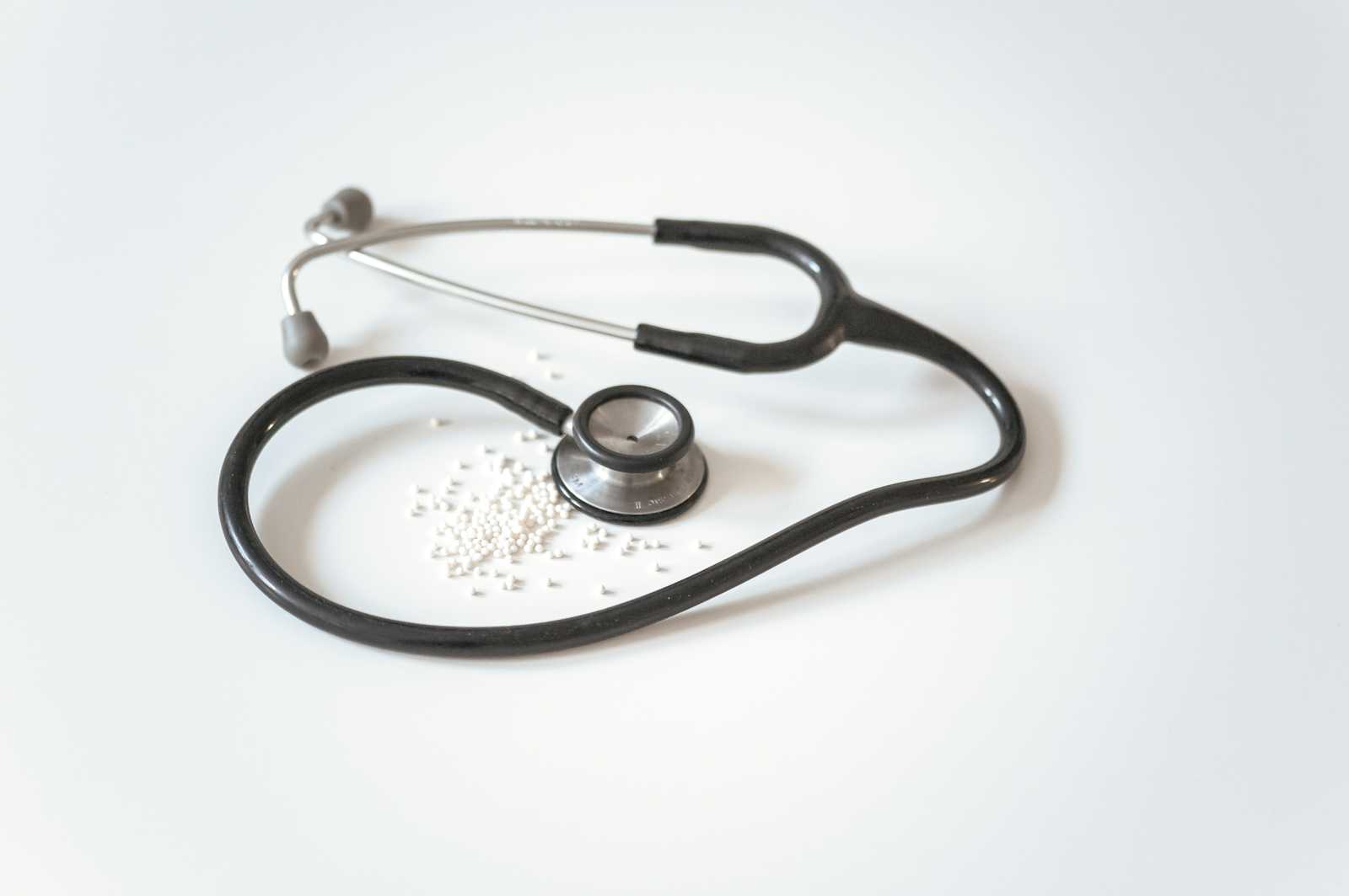 AI in Healthcare: 5 Life-Saving Healthcare AI Innovations, 3 Ethical Risks to Watch