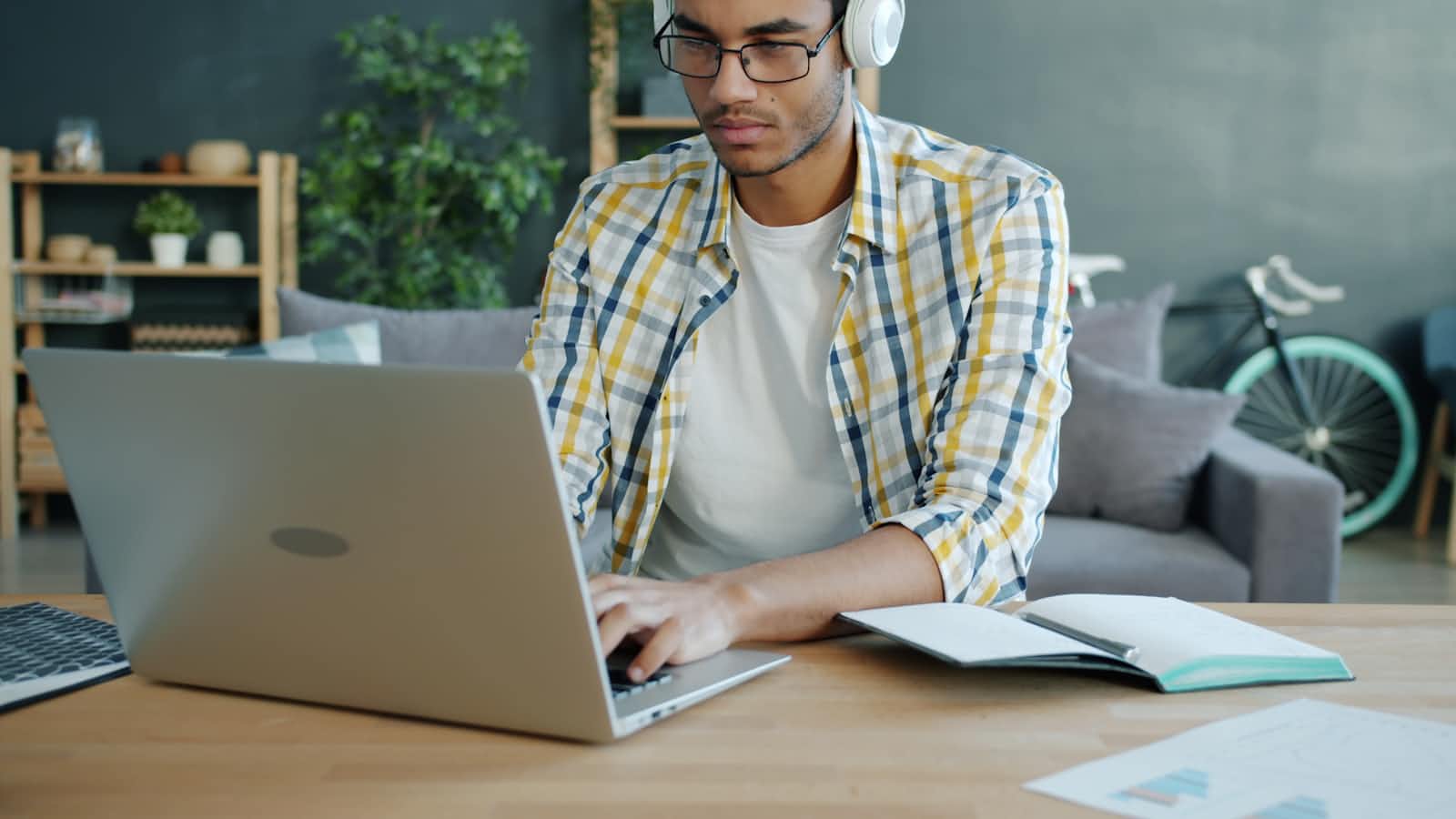 Digital Knowledge Merchant
