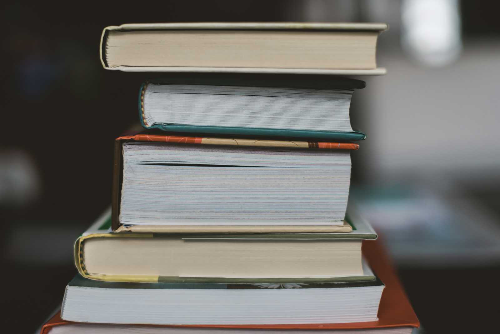 Mastering Kafka: Essential UIs, Best Practices, Use Cases, and Certifications
