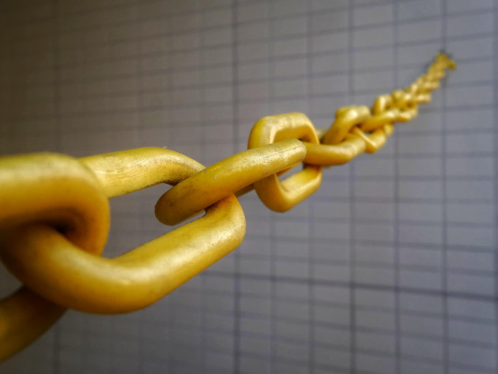 Guarding Your Digital Footprint: Privacy in the Age of Web3