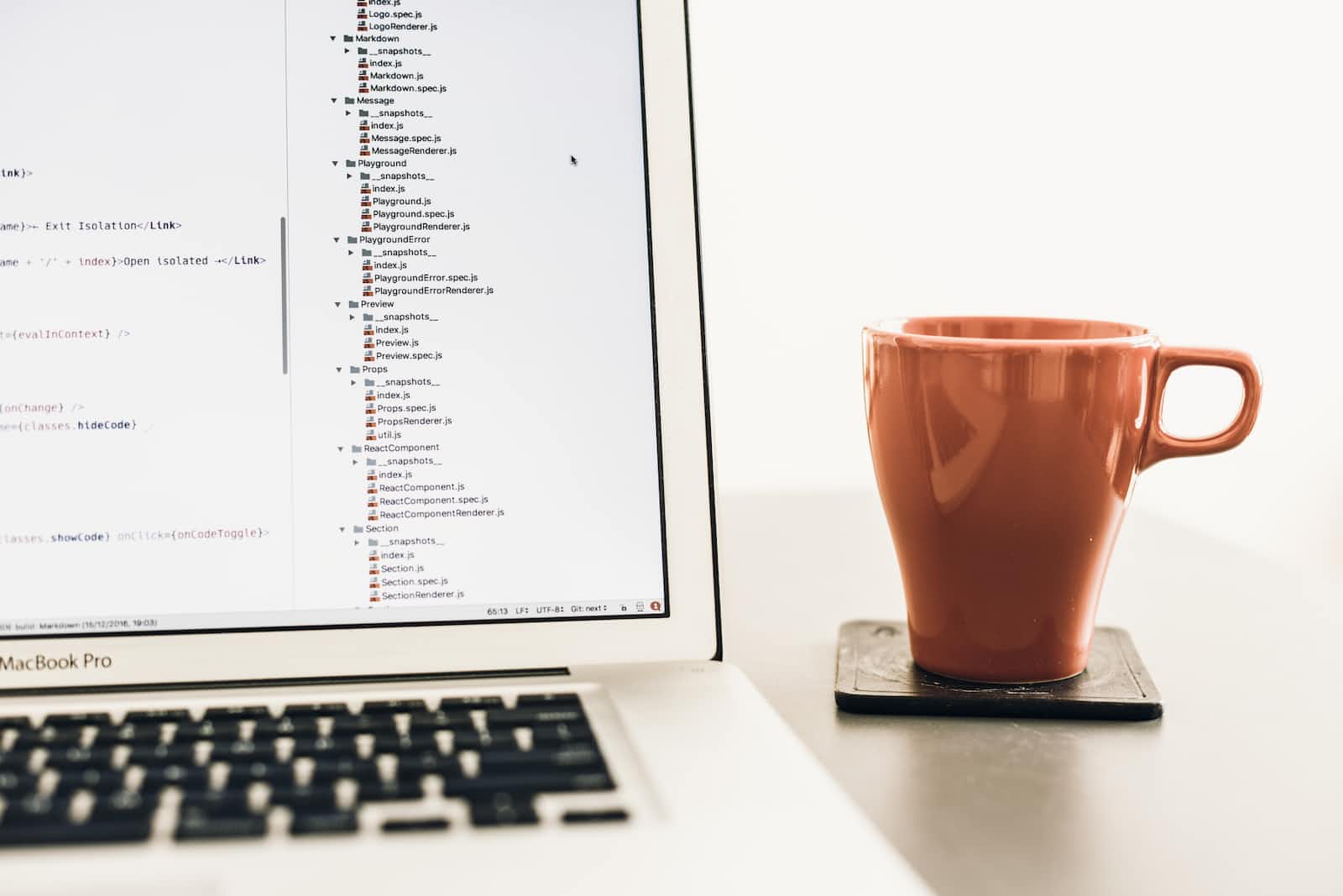 The only way to learn React is by writing React
