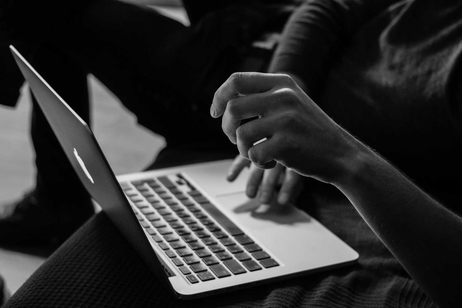 Online Expense Tracking