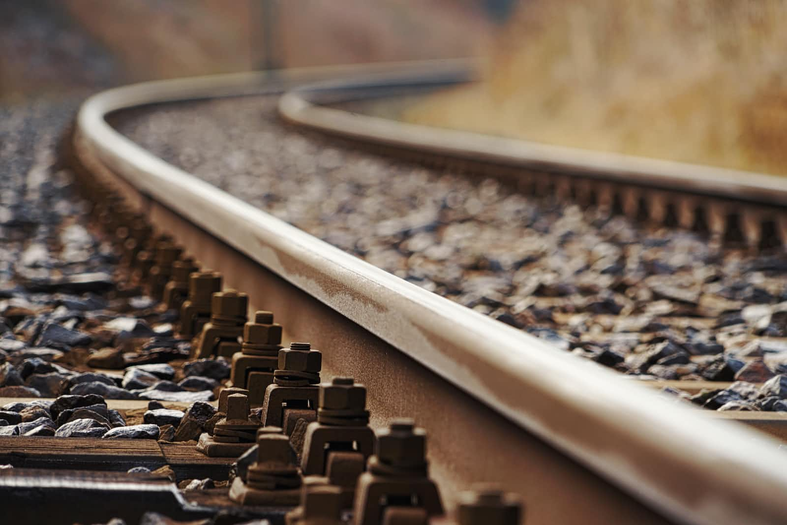 A Comprehensive Guide to Railway-Oriented Programming in Java