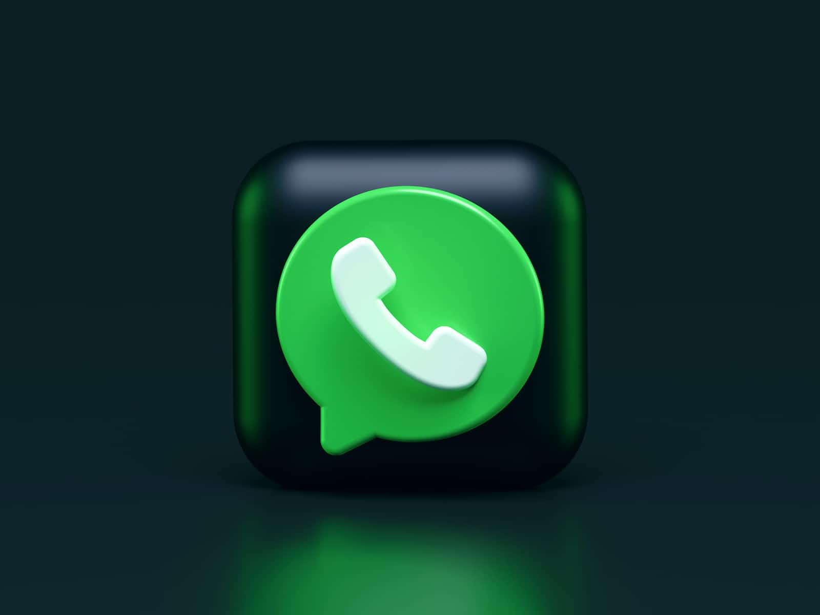 5 Ways WhatsApp Earns Money Without Ads: A Business Model Overview