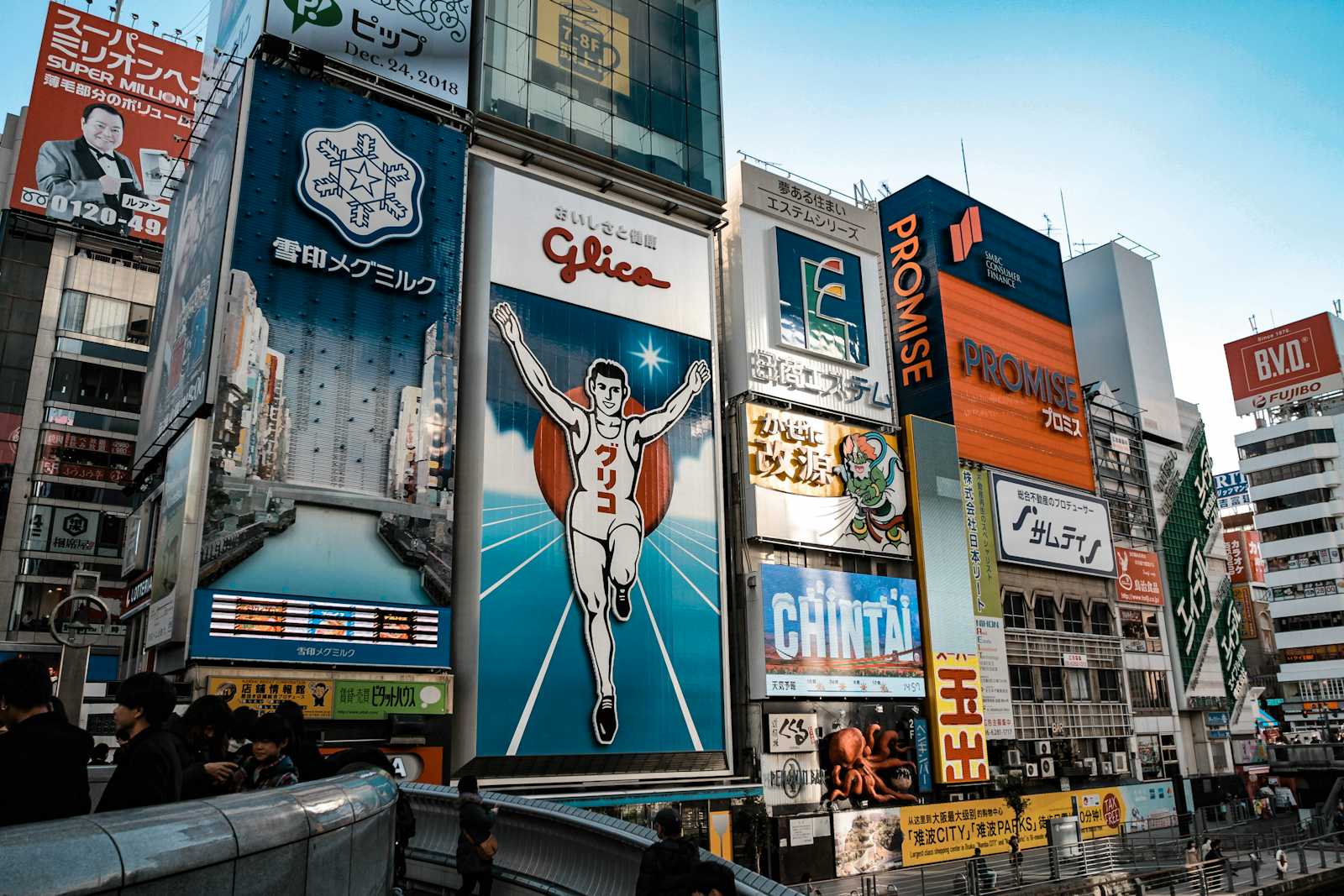Are Classified Ads Still Relevant in 2025?