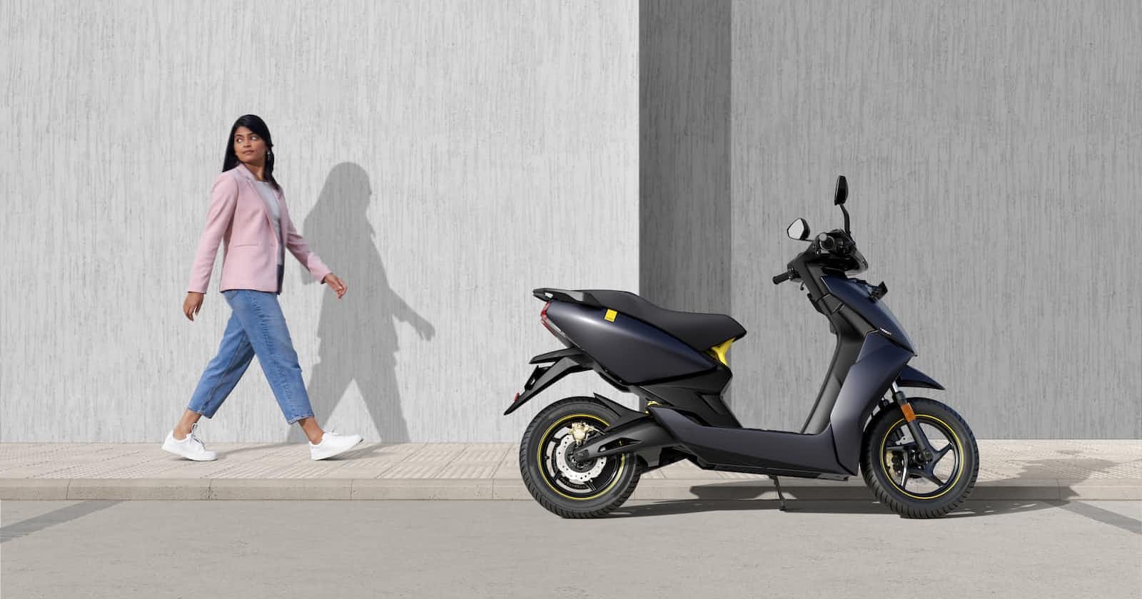 Ather 450Plus Price, Range, Battery Charging Time, Top Speed, Images @evstart