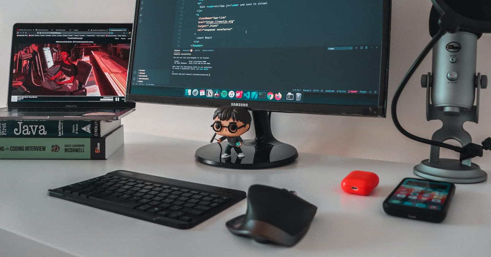 Top 3 vs code extensions that every developer must have