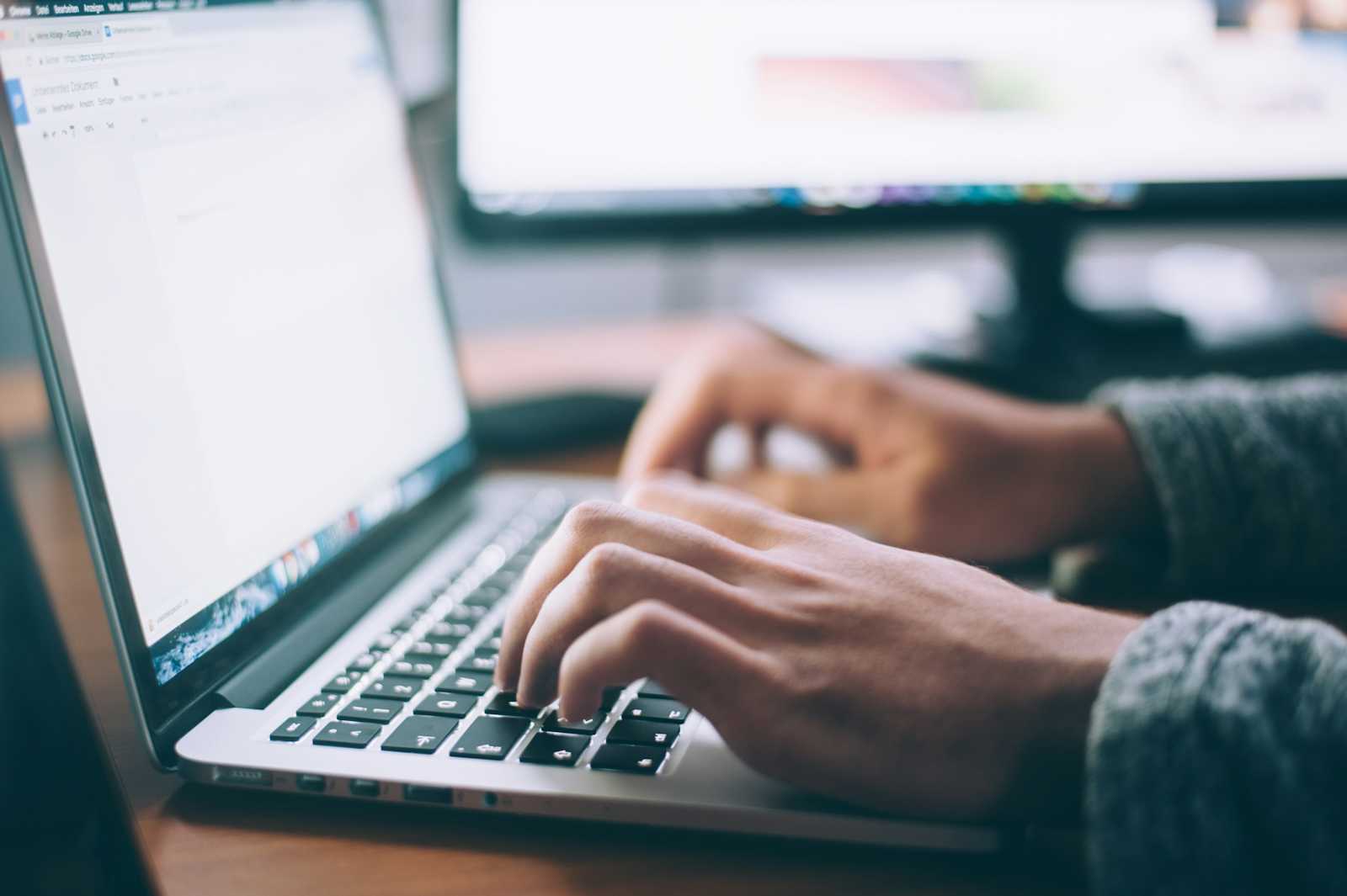 In-House vs. Outsourced Salesforce Development Services: Finding the Perfect Fit