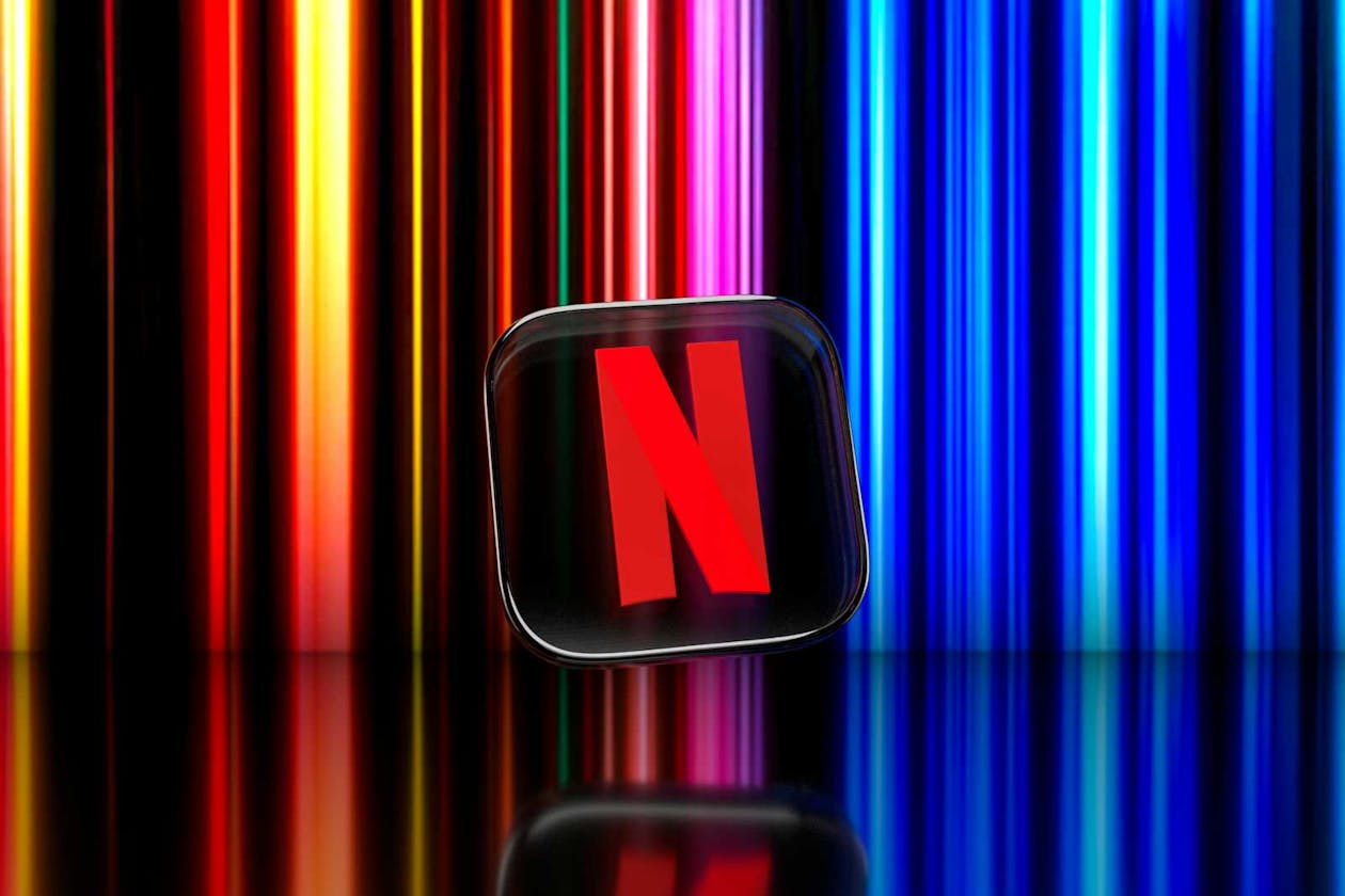 Netflix's Web Performance: Strategies, Achievements, and System Design Insights.