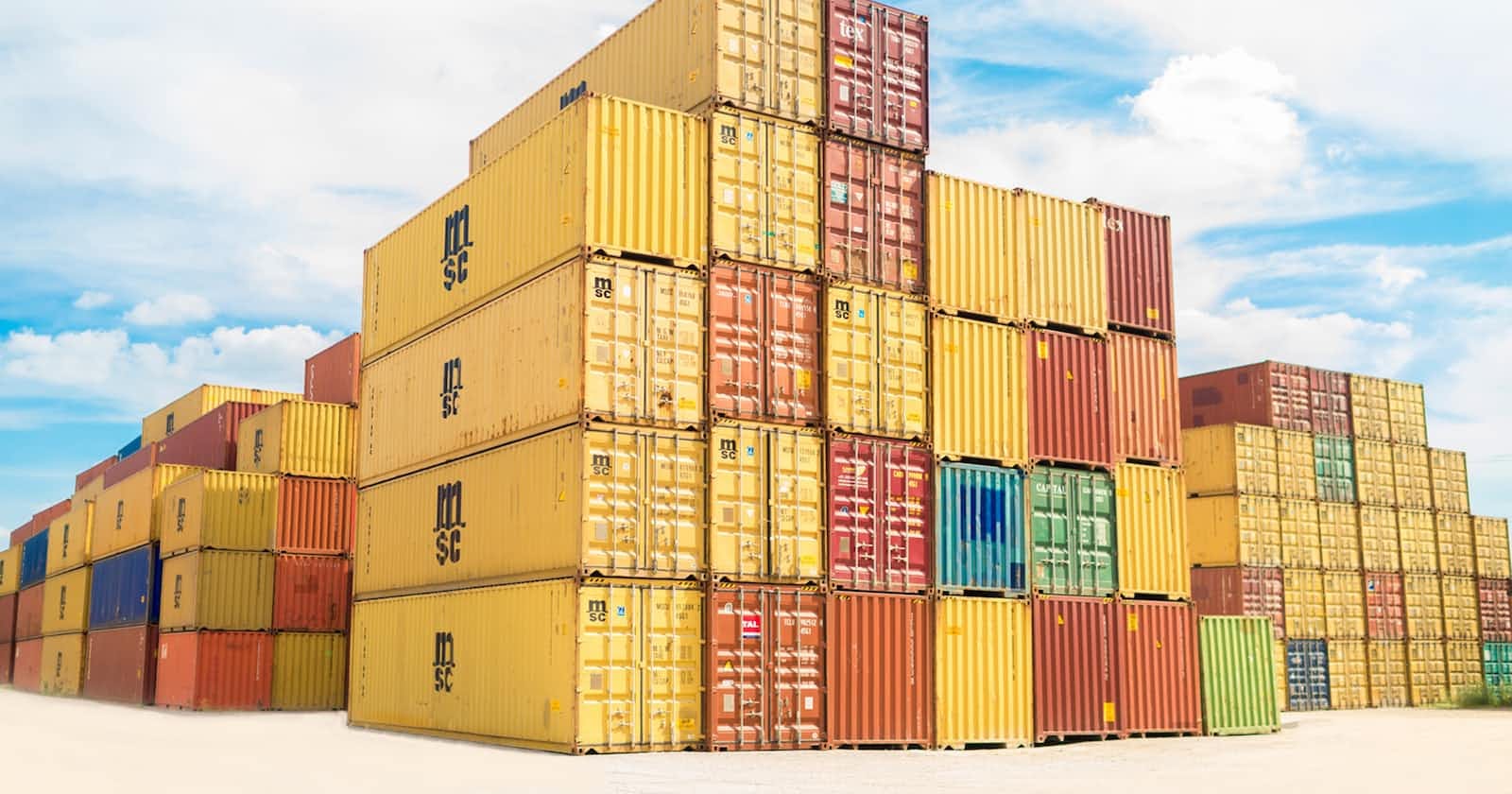 Unveiling Containers: A Comparative Analysis of Real-World Containers and Software Containers