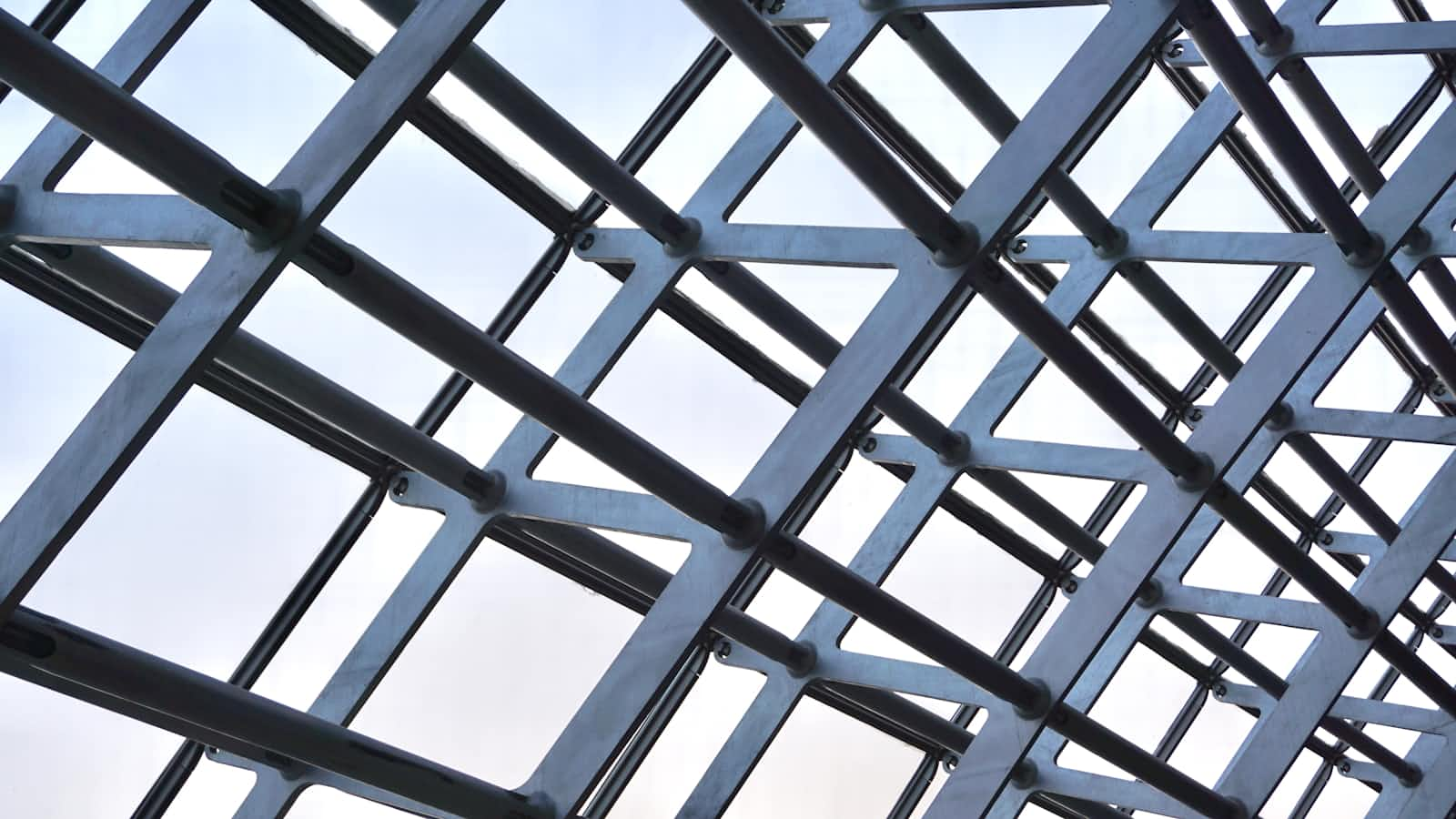 Architecting Software Systems: A Guide to Structural Patterns