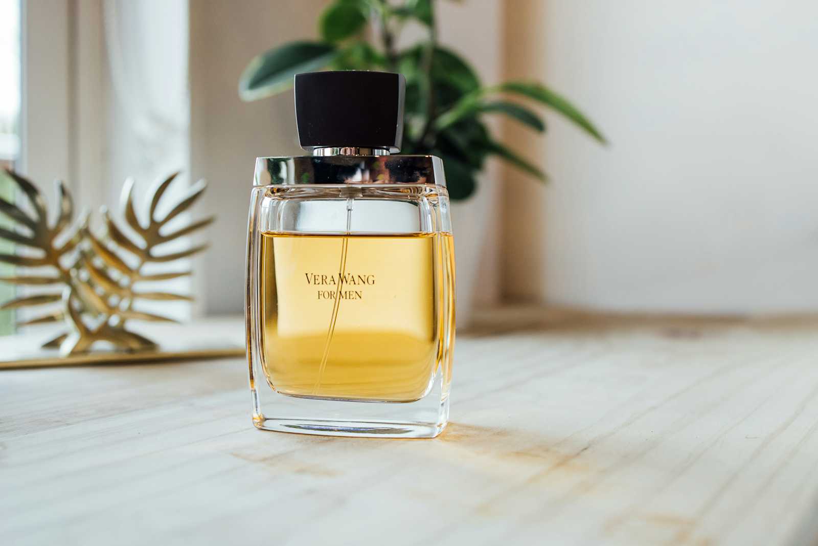 Top Perfumes for Men Under 1000