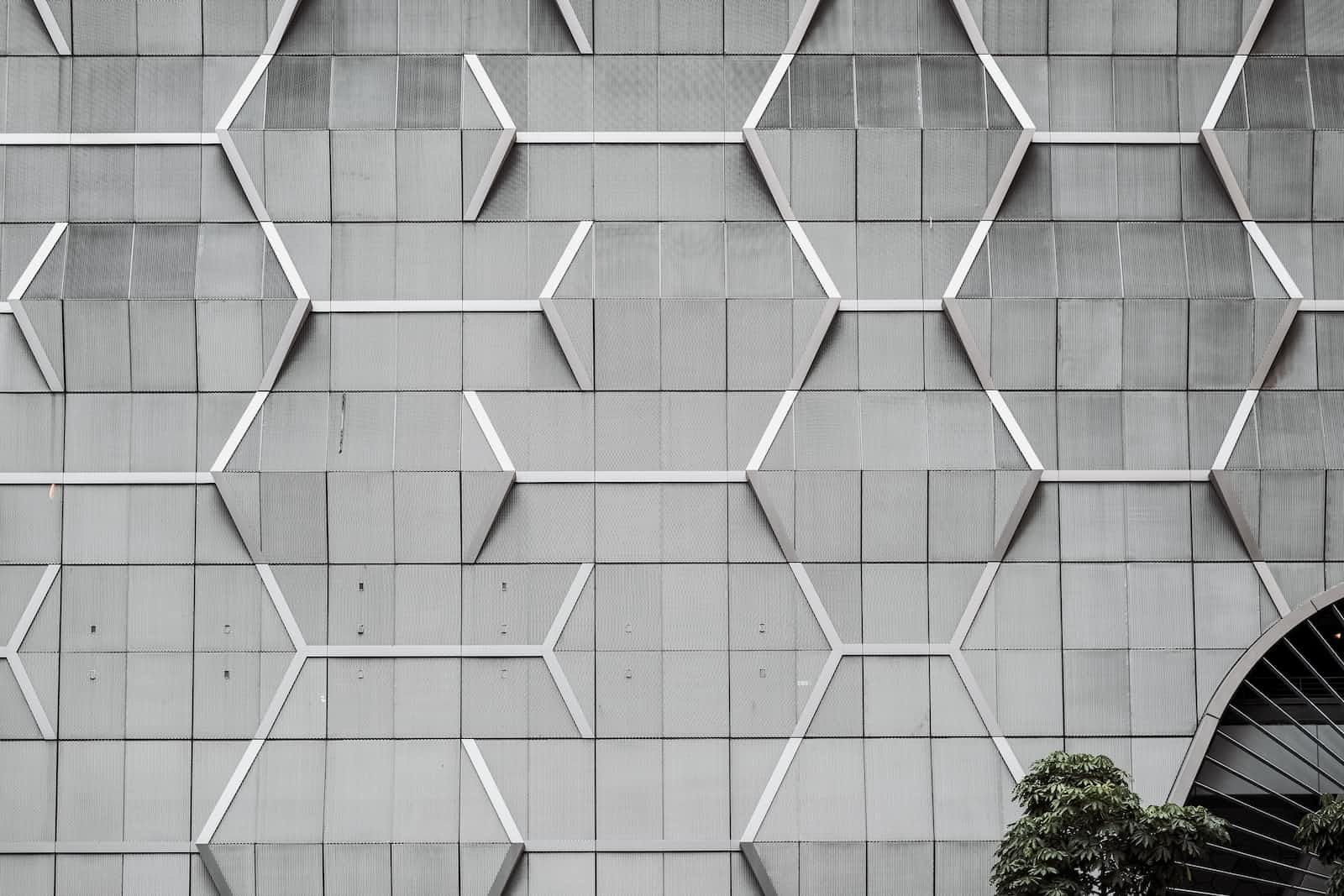 Hexagonal Architecture: Enhancing Testability and Portability in Software Development