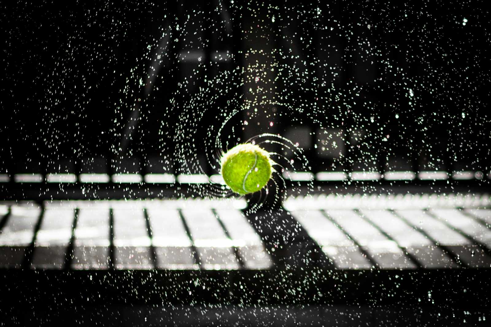 Why do tennis balls come in a pressurized can ?