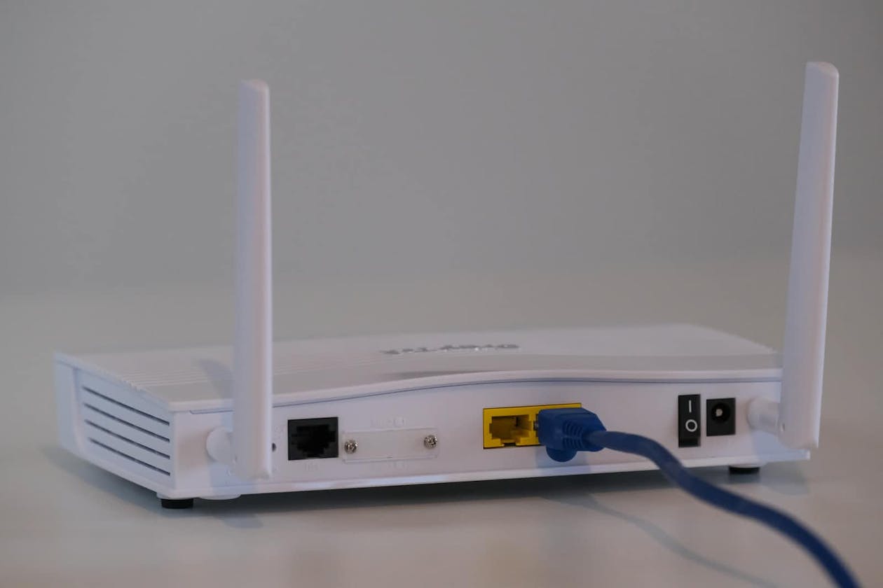 Getting shell on TP-Link TD864W modem/router combo