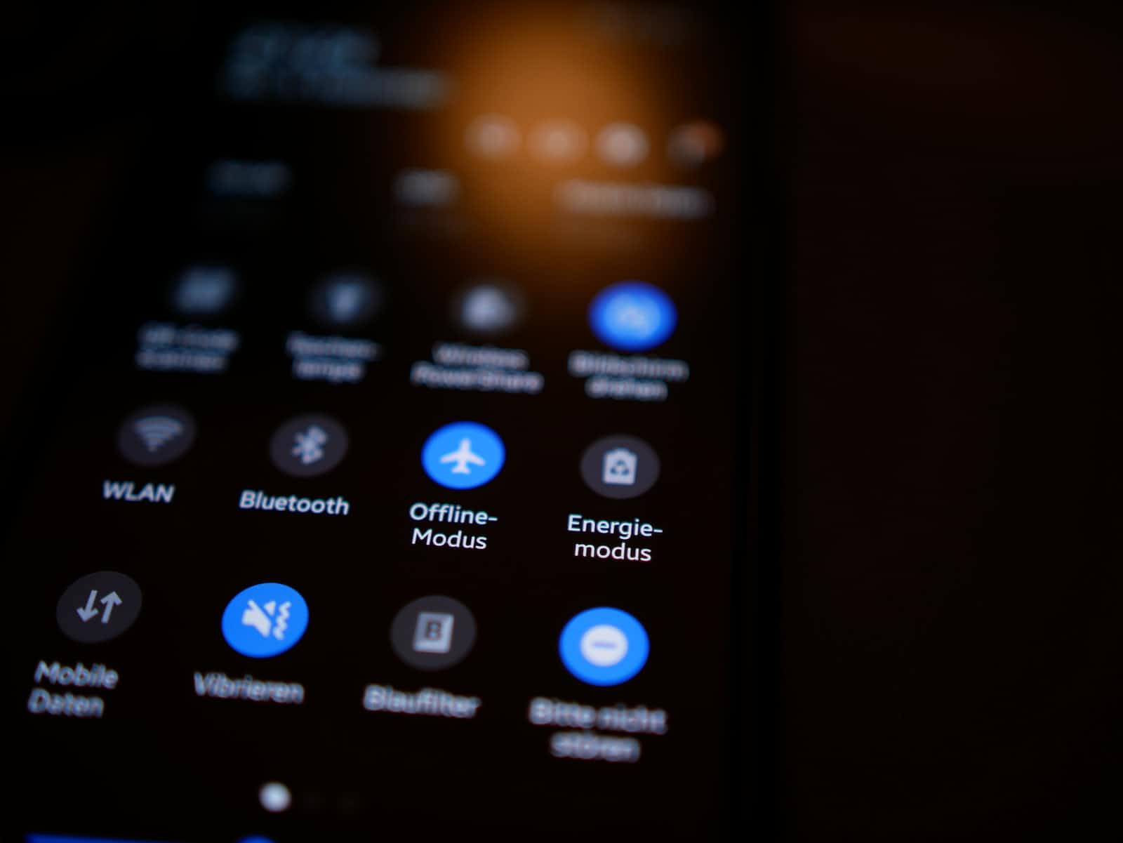 How to add a dark mode theme on your website using javascript