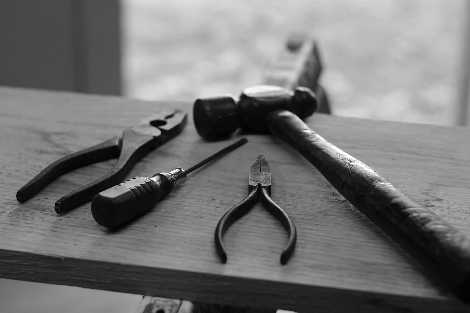 5 Essential Tools You Need in Programming