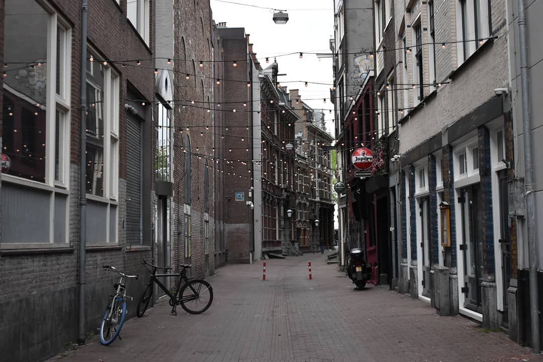 Amsterdam lonely