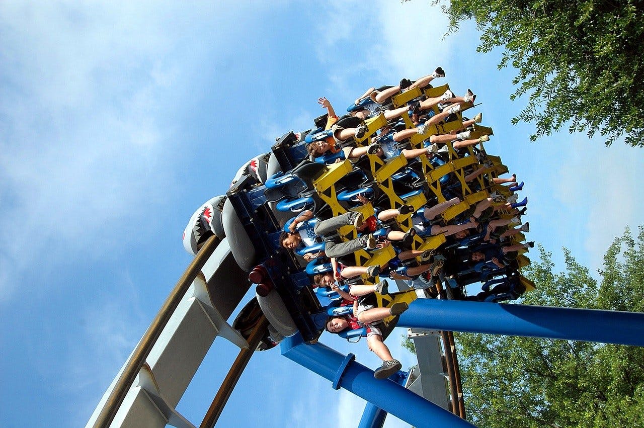 roller-coaster-1553336_1280.jpg