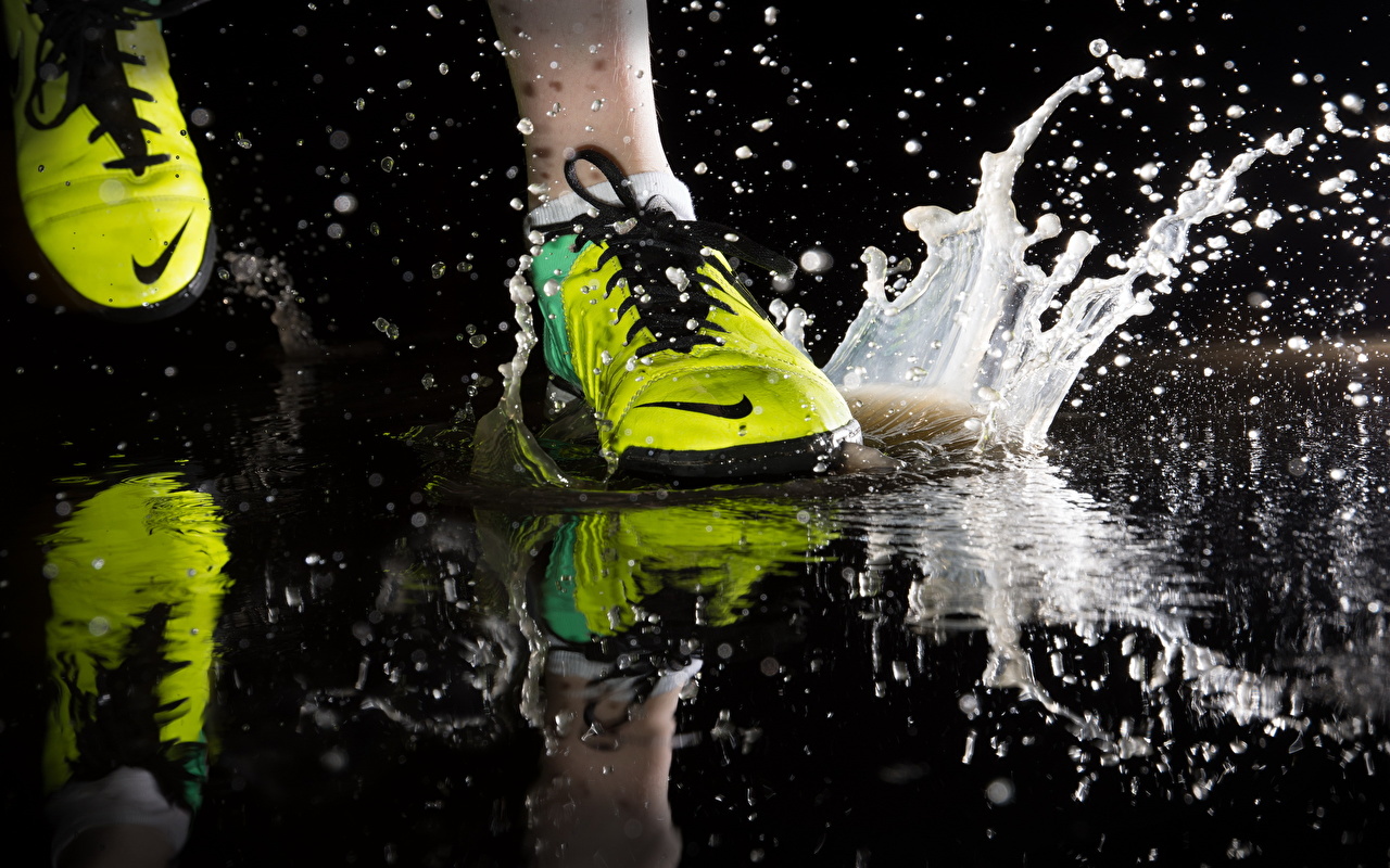 Closeup_nikeRun_Athletic_475634.jpg