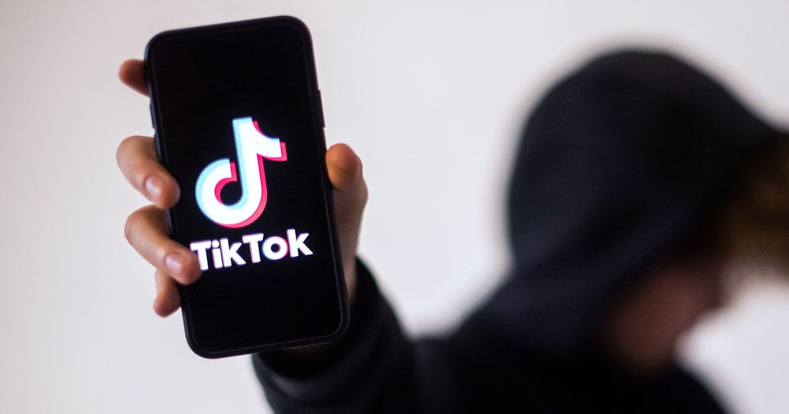 10 Must-Follow Developers on Tik-Tok