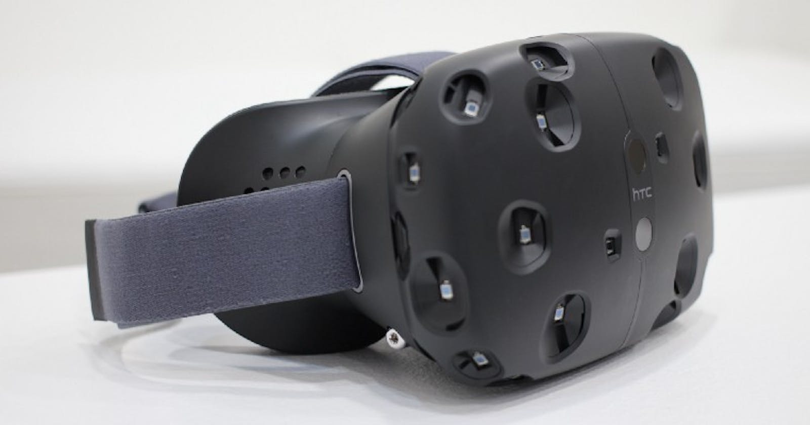 5 Places where you can buy VR headsets in Pakistan