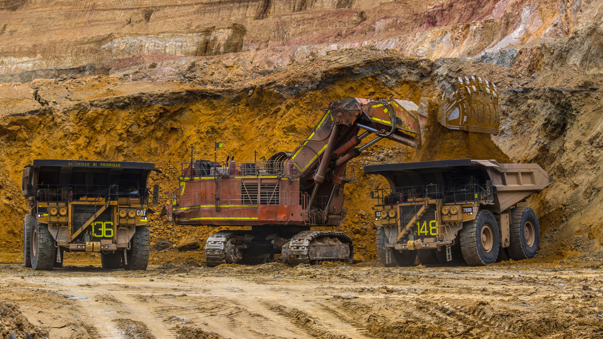 photo of gold mining operation.jpg