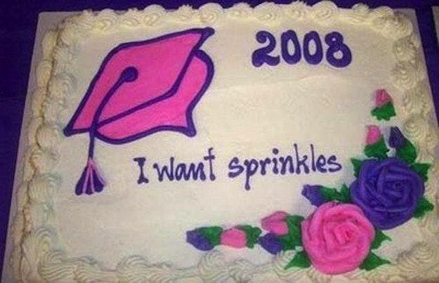 A cake with the text 2008, I want sprinkes. A graduation cap above the text and flowers below.