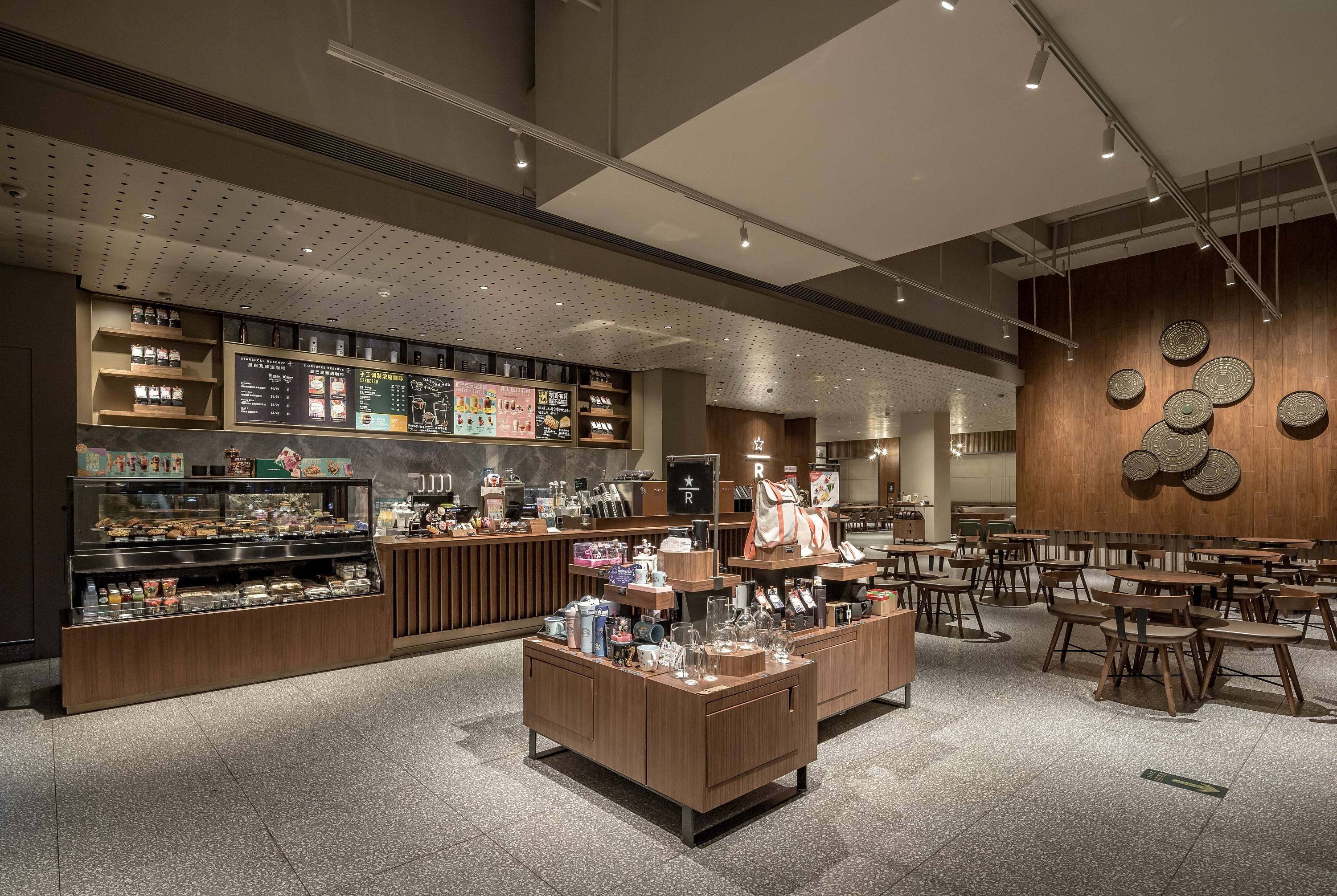 Starbucks.jpg