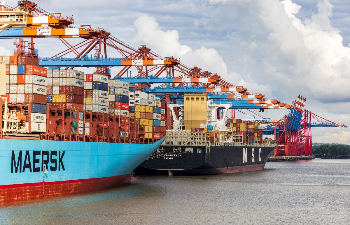 USE PORTAINER EFFICIENTLY with Docker