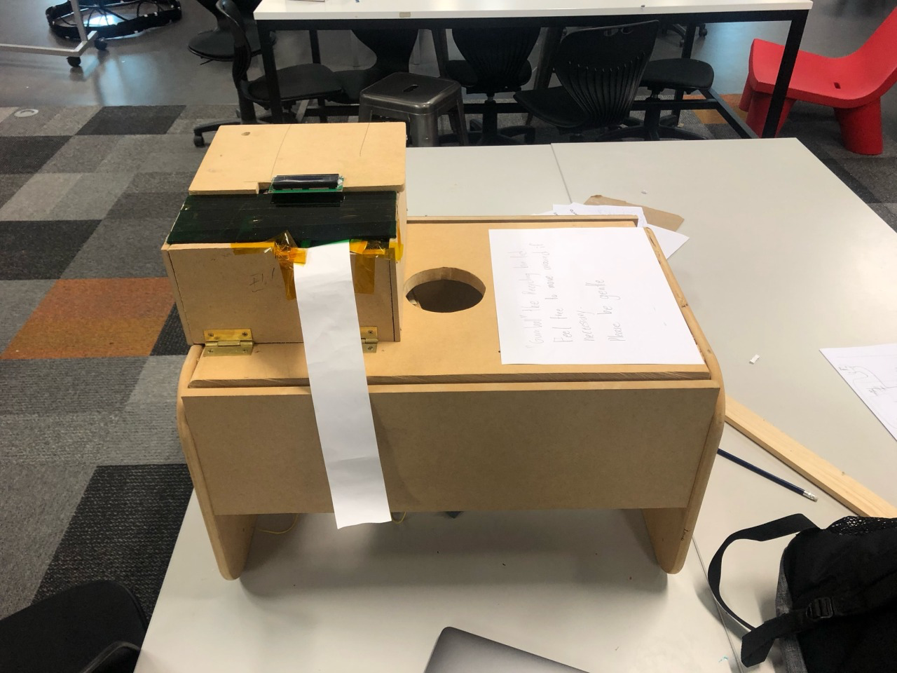 Proof of concept: Gumball, the recycling bin