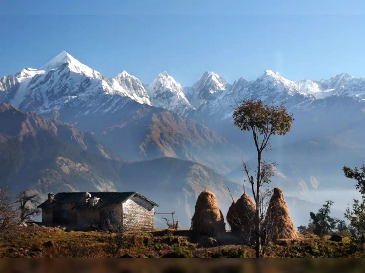 Munshiyari, Uttarakhand.jpg