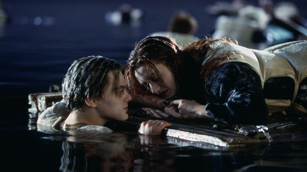 How to build a model to predict Titanic survival?