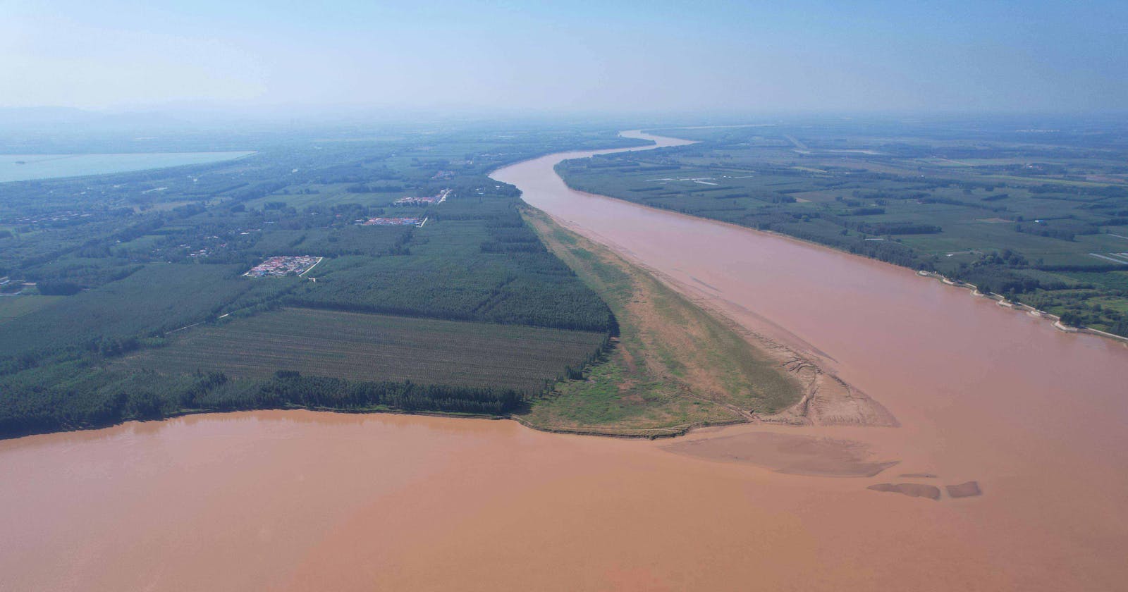 河与溪 - People Need the Yellow River