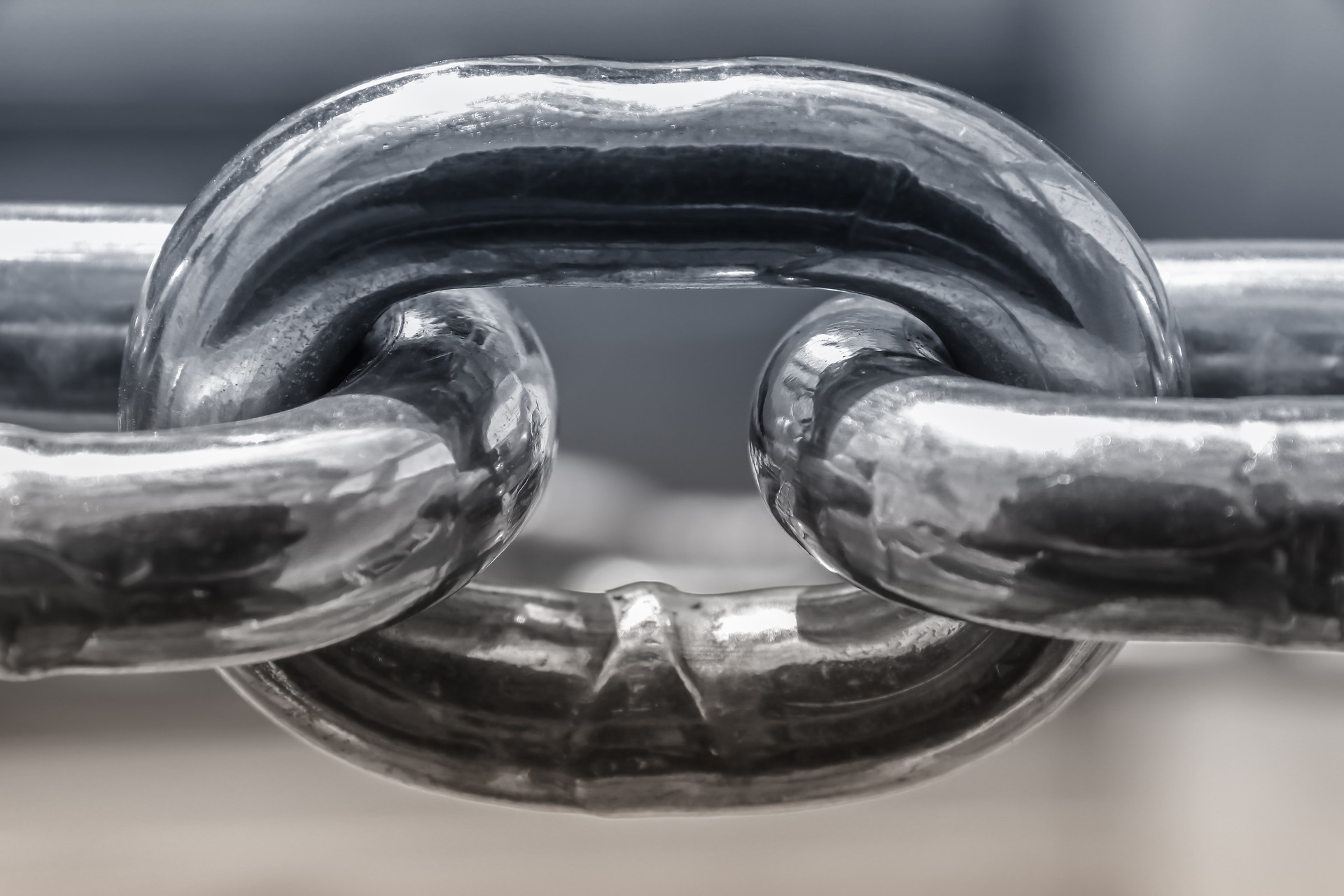 chain-gf0b4fe020_1920.jpg