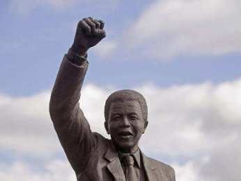 Mandela Statue