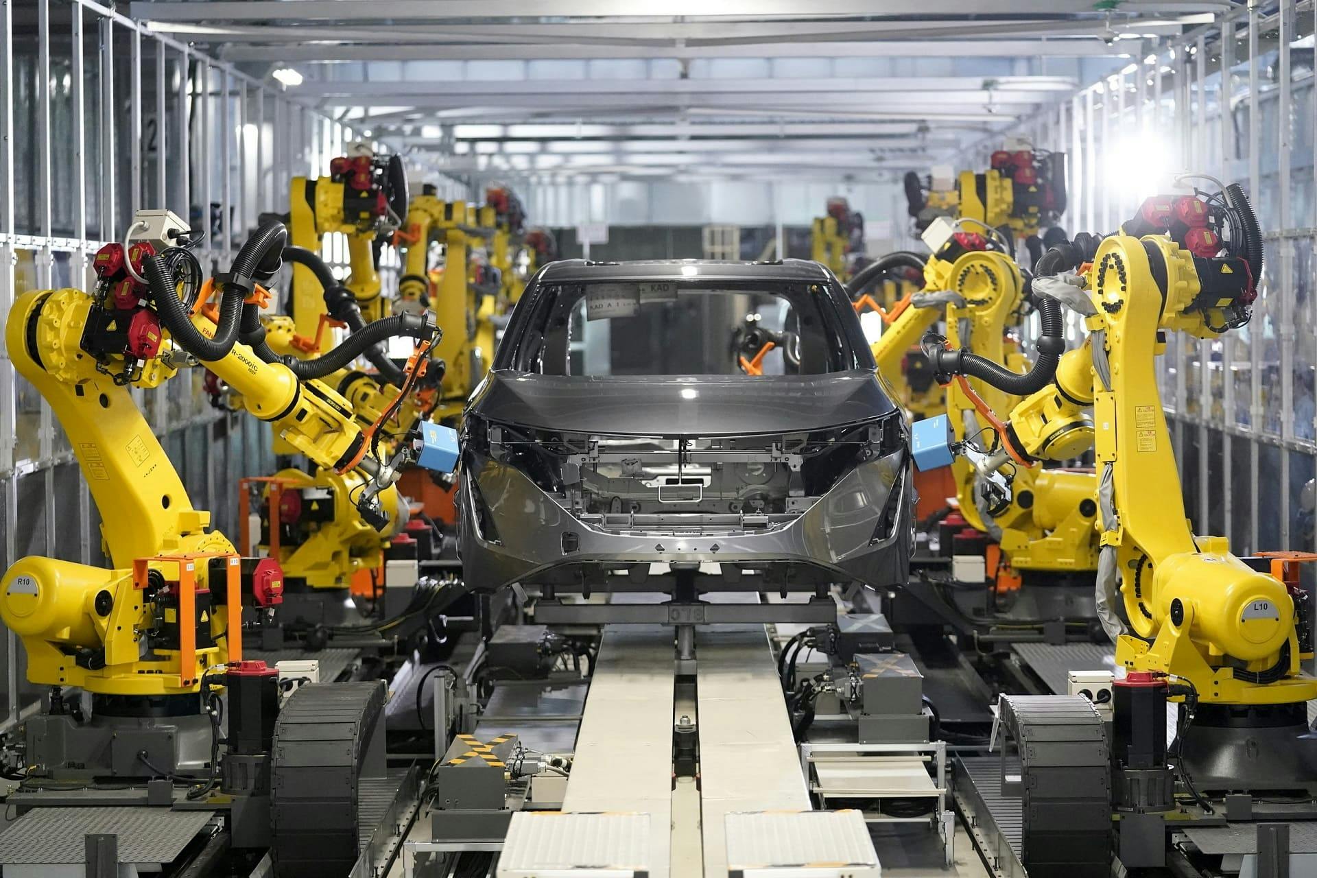 Robots working at Nissan's factory