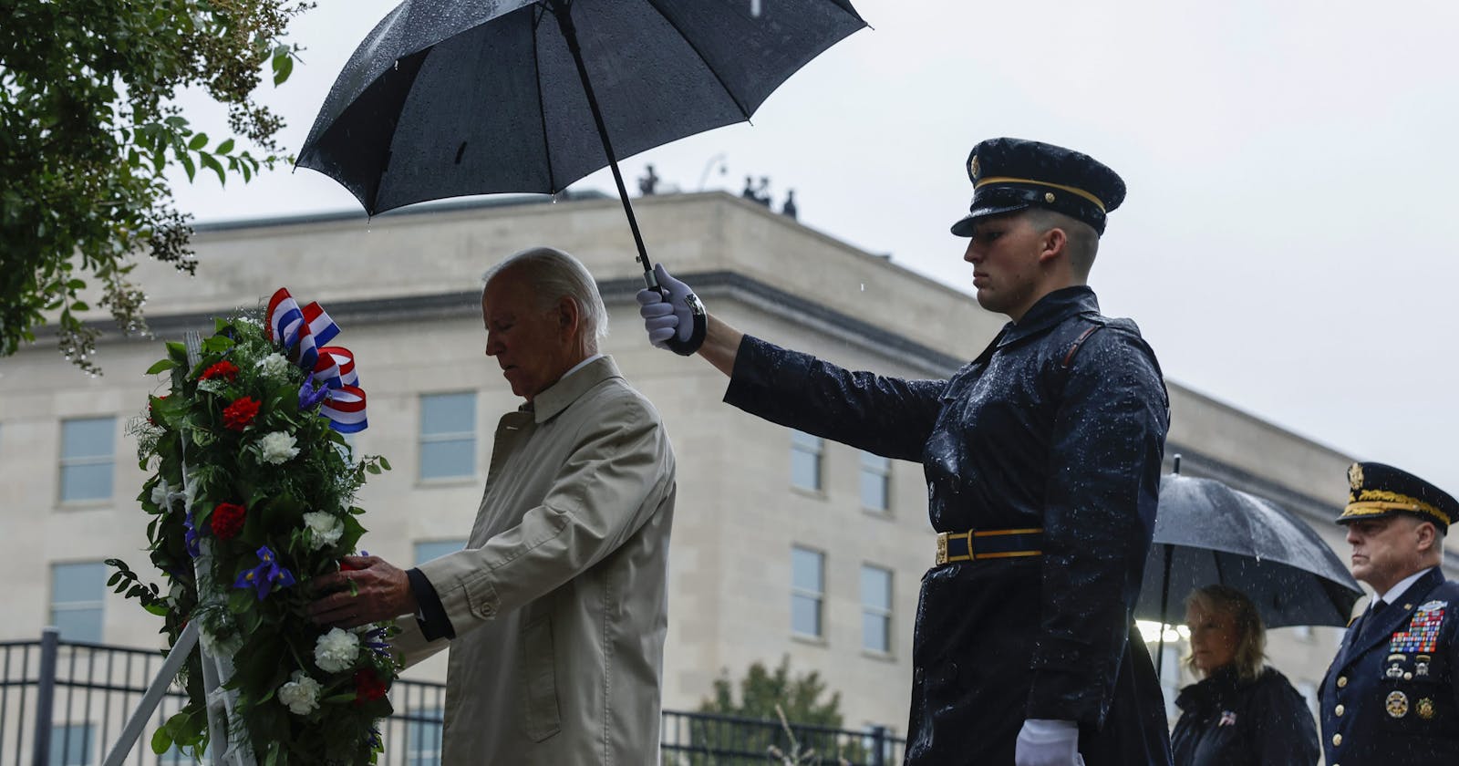 Joe Biden paid tribute to the family of the victims of the 9/11 tragedy