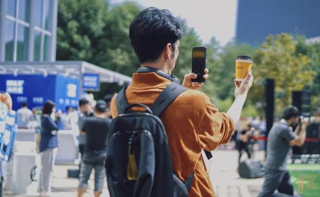 takephoto.jpg
