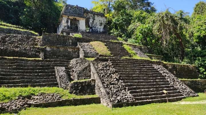 ruiny-palenque-w-meksyku-thumbnail.jpg