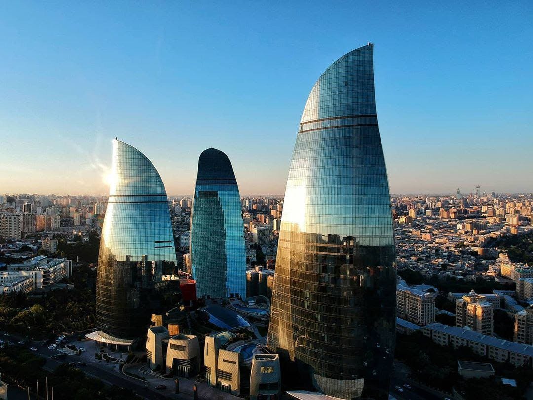 flama-towers-azerbejdzan-dji-mini2.jpeg
