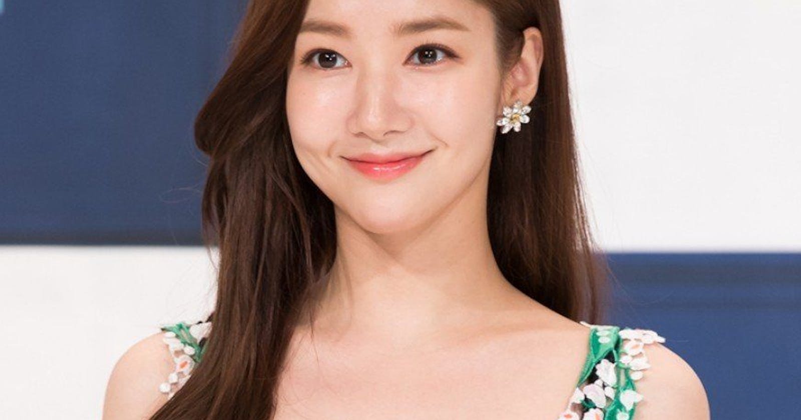 Park Min Young's Agency Gives A Brief Comment About His Dating